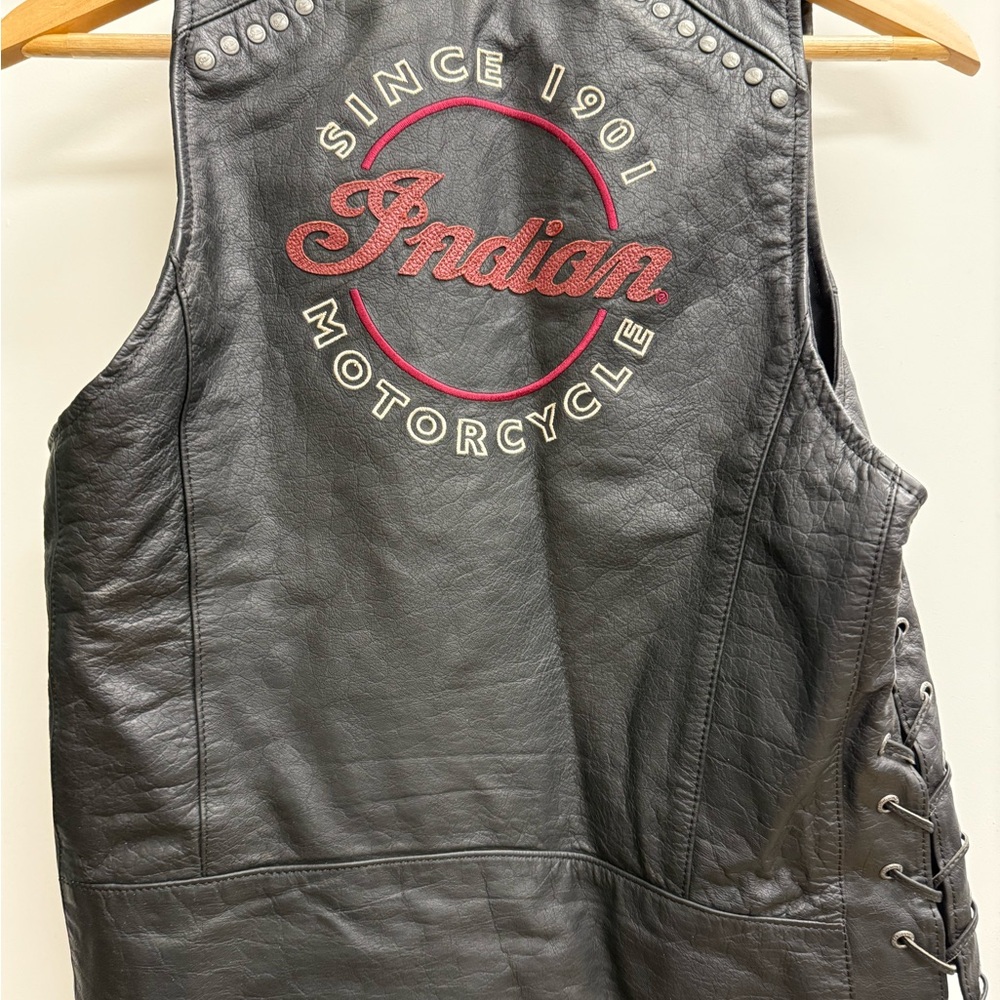 Black Indian Motorcycle Leather Vest - Picture 8 of 8